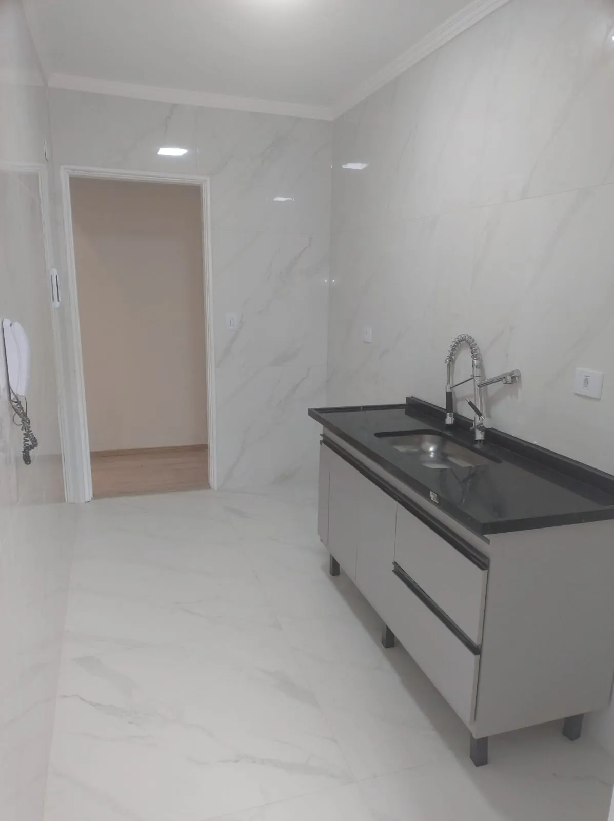 Imagem VENDO LINDO APARTAMENTO NO BAIRRO JARDIM UBIRAJARA!