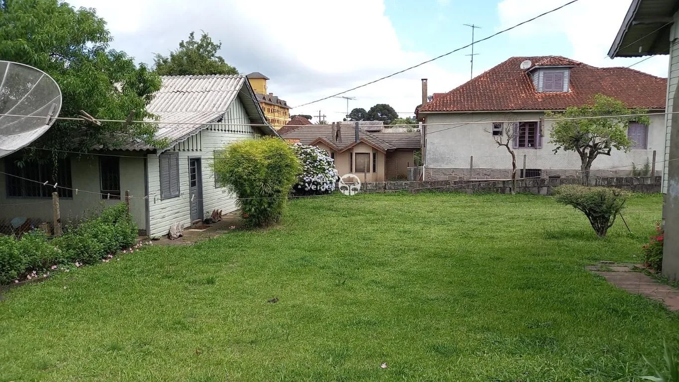 Imagem Terreno à venda, 1600 m2 por R$ 1.600.000,00 - Centro - Canela/RS
