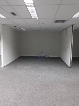 Imagem Conjunto 775 m² 13 banheiros 21 vagas 775 m²área útil 1.772 m²área total