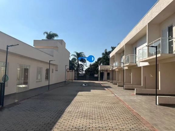 Imagem Sobrados de 2 Dormitórios 2 Suítes com sacada Condomínio Fechado Polvilho !