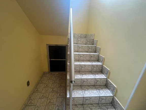 Imagem Exelente Imóvel com Terraço a Preço de Oportunidade!