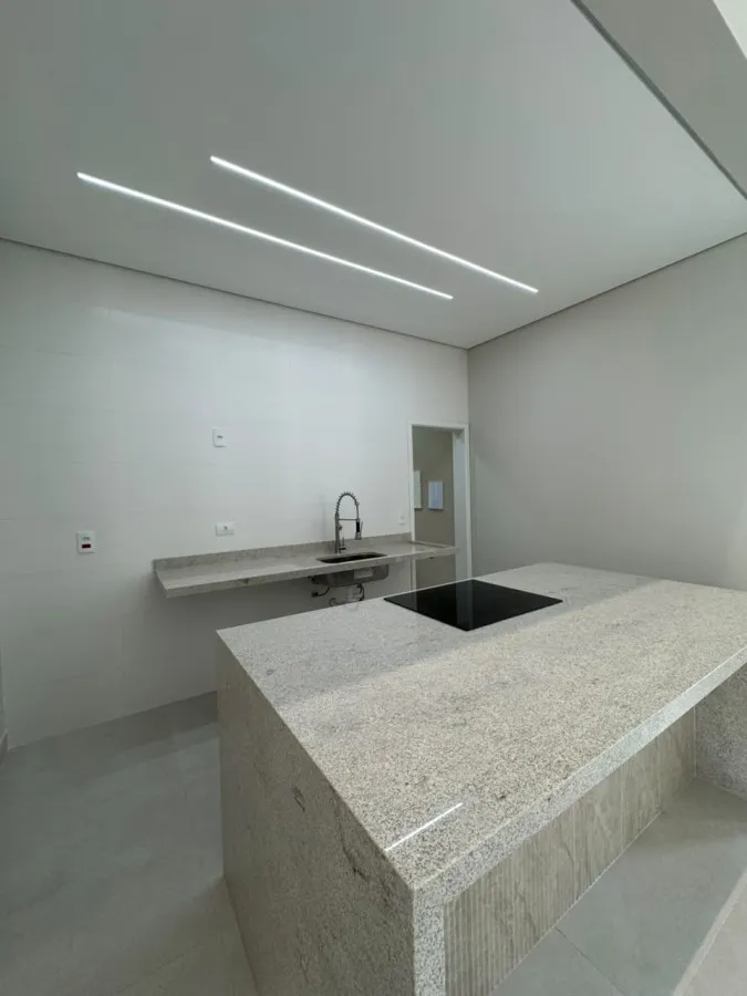 Imagem Casa em Condomínio para Venda em Hortolândia, Residencial Jardim de Mônaco, 3 dormitórios, 1 suíte, 3 banheiros, 4 vagas