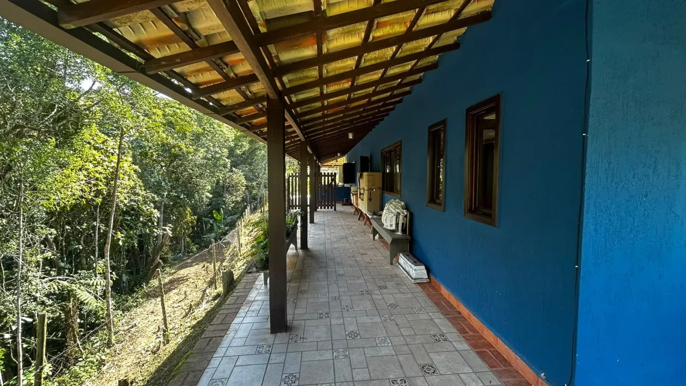 Imagem Casa para Venda em Petrópolis / RJ no bairro Fazenda Inglesa