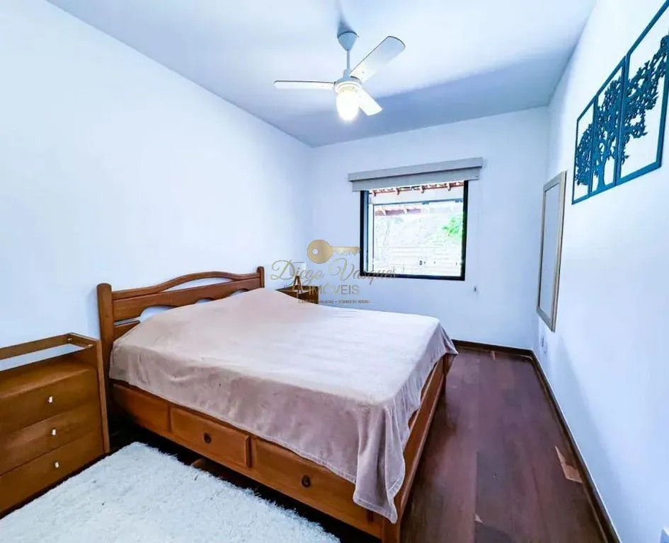 Imagem Casa em Condomínio para Venda em Teresópolis / RJ no bairro Green Valley