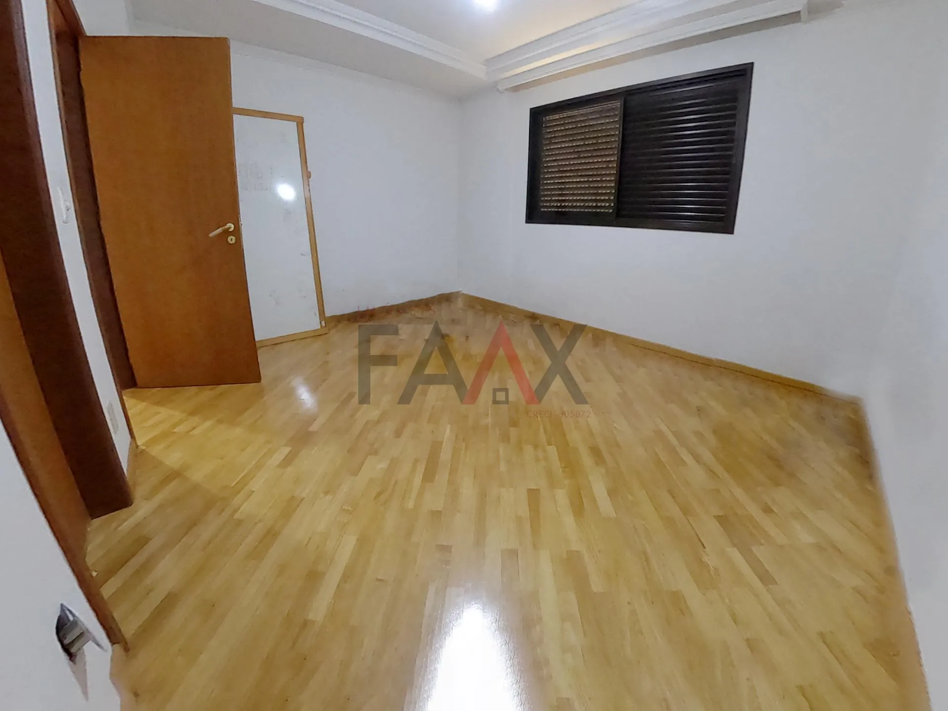 Imagem Apartamento à venda no Edifício Bourbon em frente ao Teatro Municipal no centro