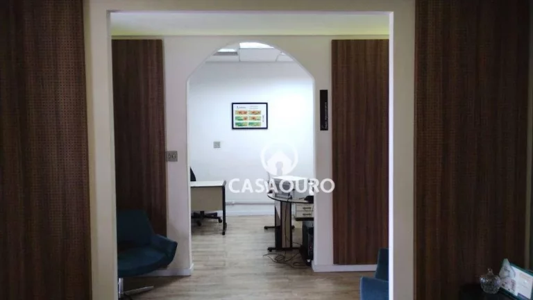 Imagem Casa com 6 dormitórios à venda, 250 m² por R$ 1.010.000,00 - São Lucas - Belo Horizonte/MG