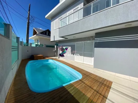 Imagem Casa à venda no bairro Meia Praia - Navegantes/SC