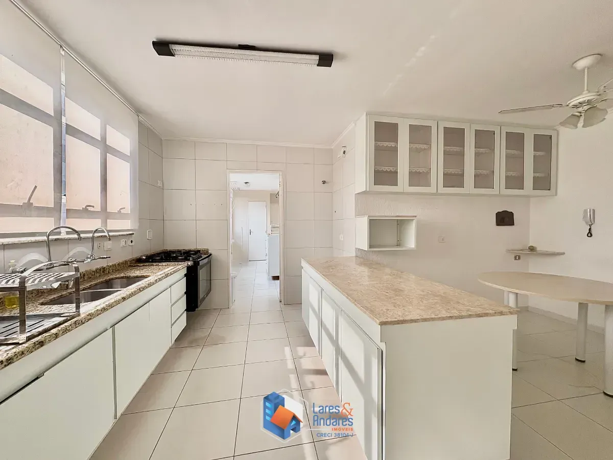 Imagem Apartamento para venda em Chácara Santo Antônio (Zona Sul) com 4 quartos, sendo 1 suíte, 181m²