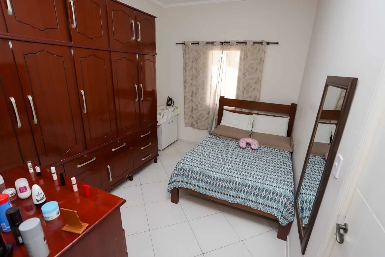 Imagem Casa à venda 3 Quartos, 1 Suite, 3 Vagas, 250M², Vila Suiça, Pindamonhangaba - SP