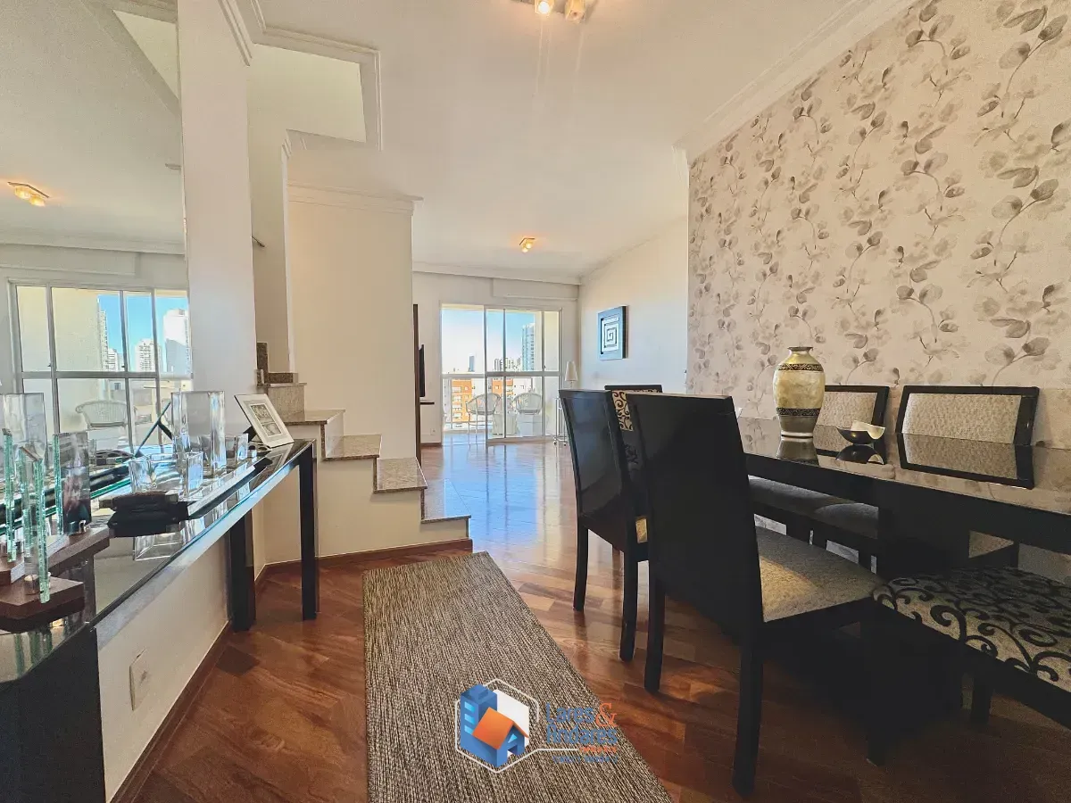 Foto do imóvel Duplex para venda em Ipiranga com 3 quartos, sendo 1 suíte, 203m² em Rua Oliveira Alves