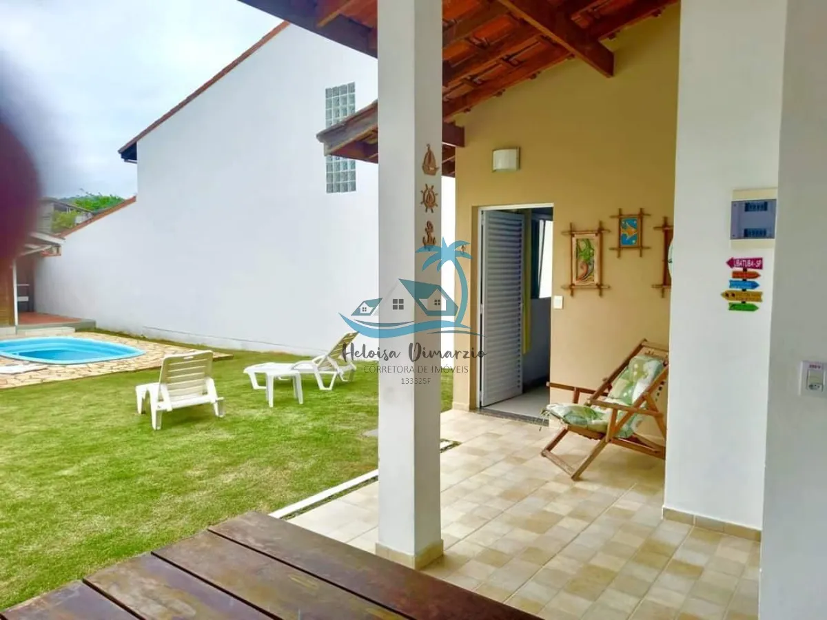 Imagem Excelente casa à venda na Praia das Toninhas em Ubatuba - a 250m do mar