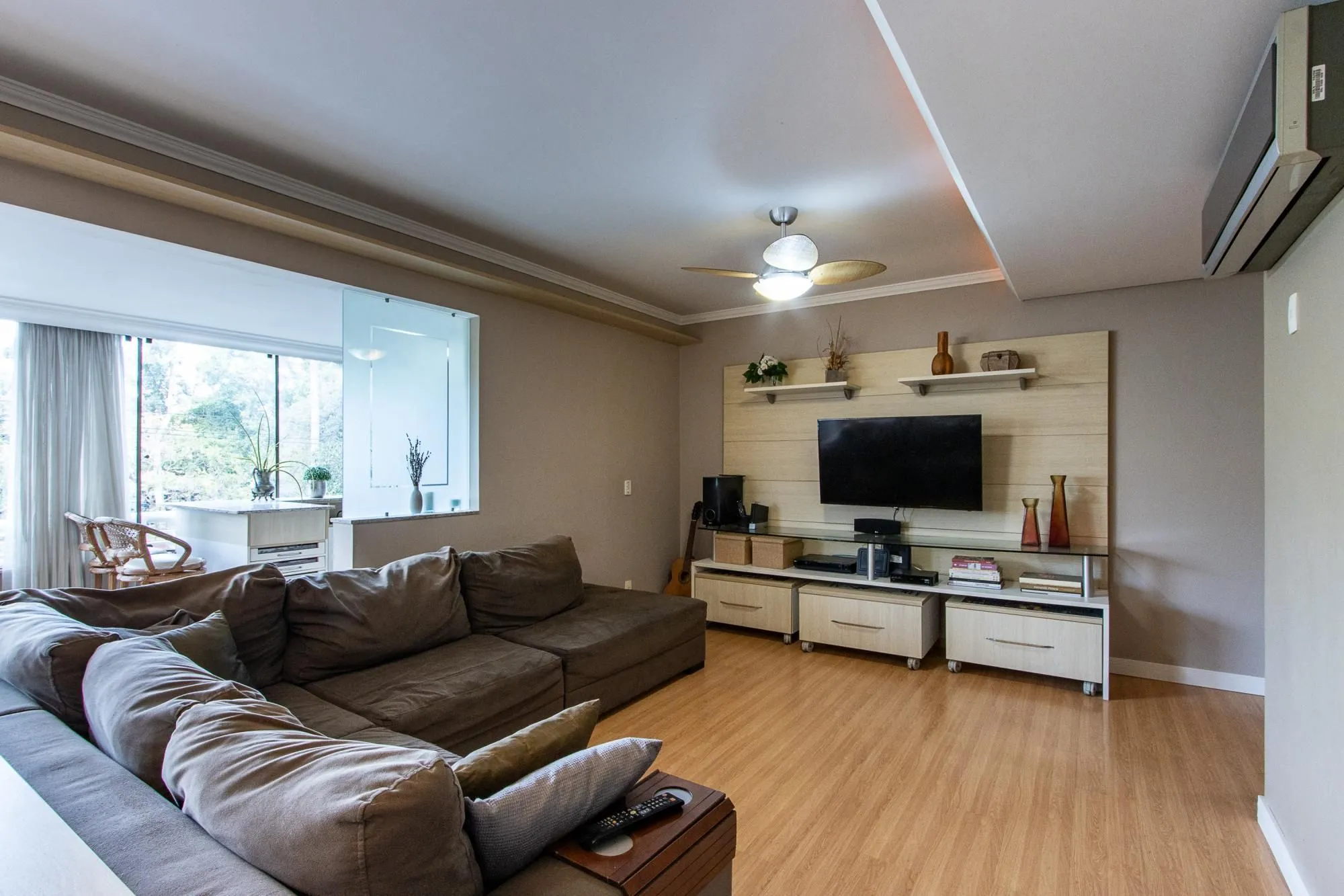 Imagem Apartamento 3 quartos, 139,64m² privativos, 2 vagas - Bairro Menino Deus
