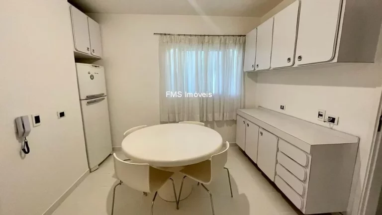 Imagem Imperdível oportunidade de investimento: Apartamento de luxo com 3 quartos e 210m² na Cerqueira César, São Paulo-SP
