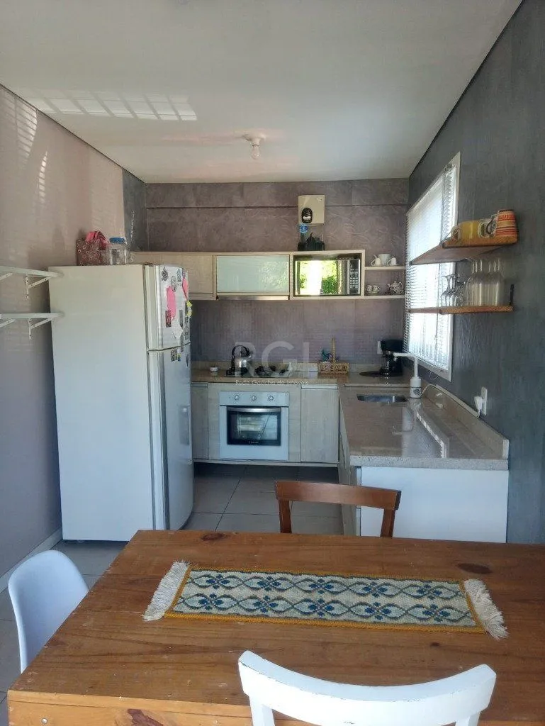 Imagem Casa para Venda - 69.98m², 2 dormitórios, 4 vagas - Jardim Dos Lagos