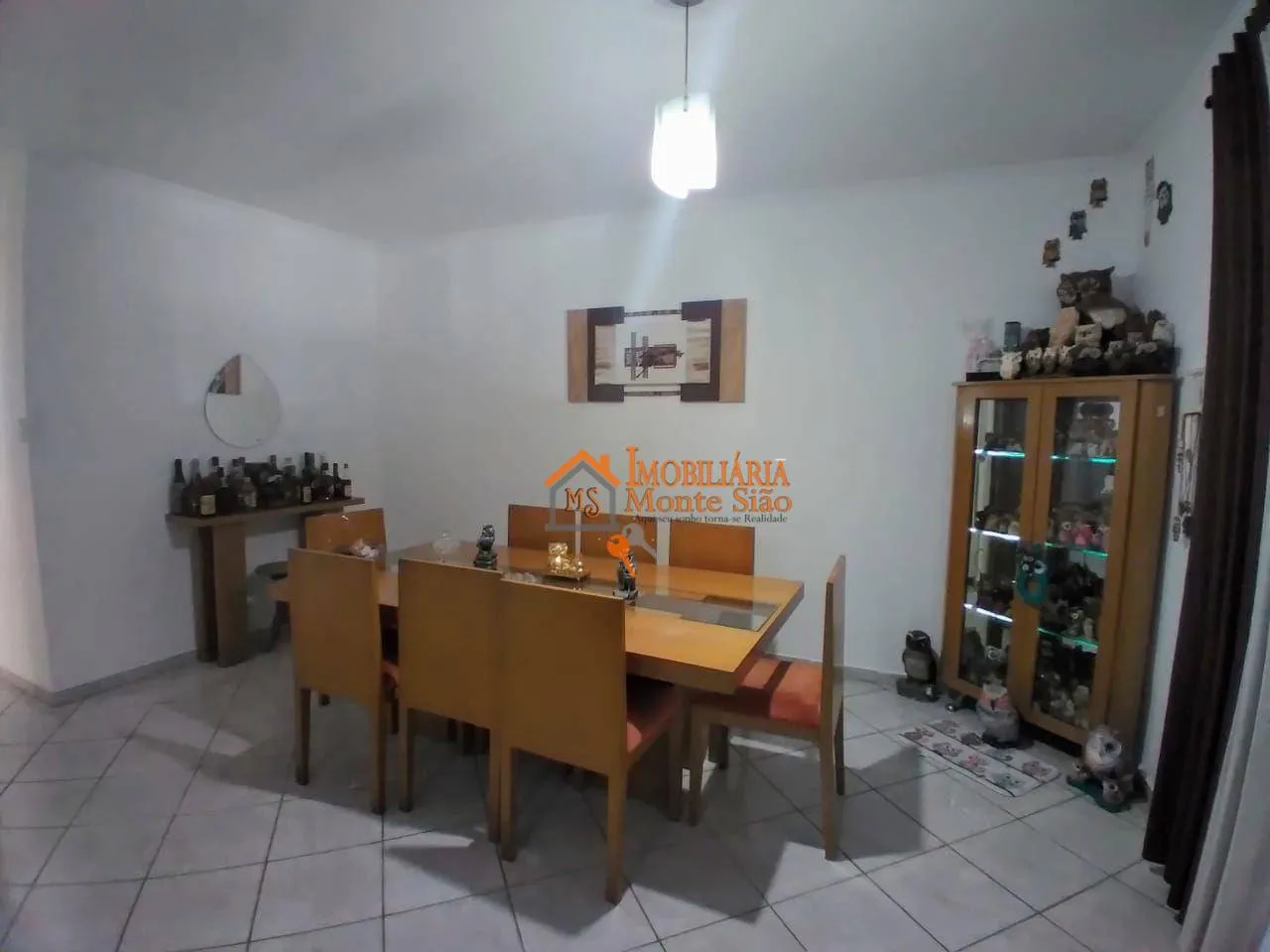 Imagem Casa com 3 dormitórios à venda, 260 m² por R$ 746.000,00 - Jardim Aida - Guarulhos/SP