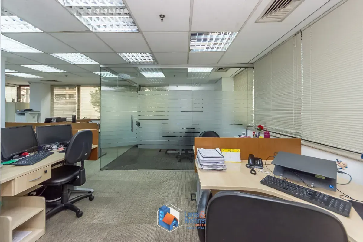 Imagem Conjunto comercial para venda em Perdizes, 200m²