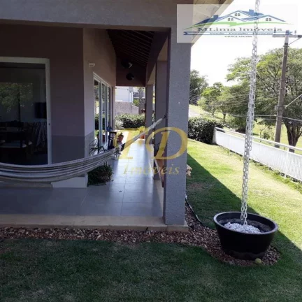 Imagem Casa em Condomínio Fechado