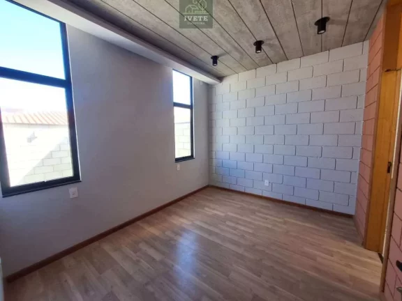 Imagem Ótima Casa à Venda em Socorro-SP