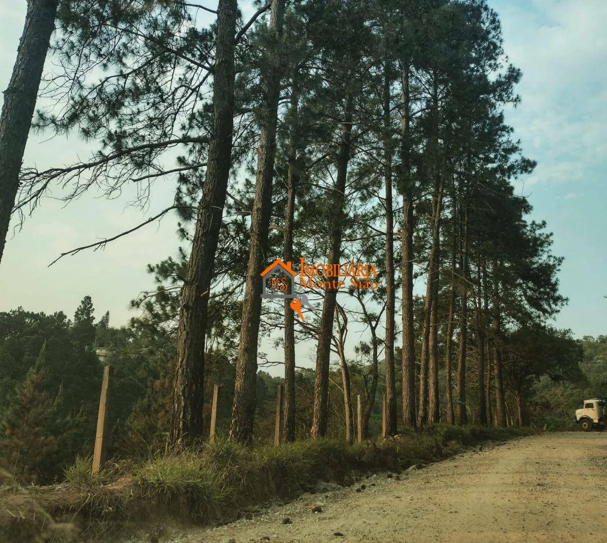 Imagem Terreno à venda, 1000 m² por R$ 490.000 - Água Azul - Guarulhos/SP