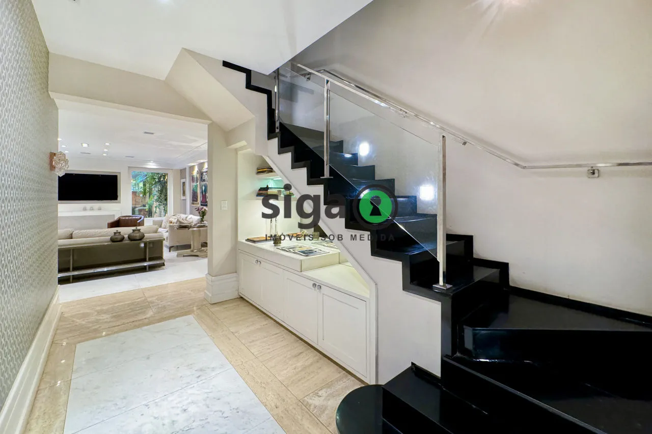 Imagem Casa em Condomínio a venda no Alto da Boa Vista com 5 quartos