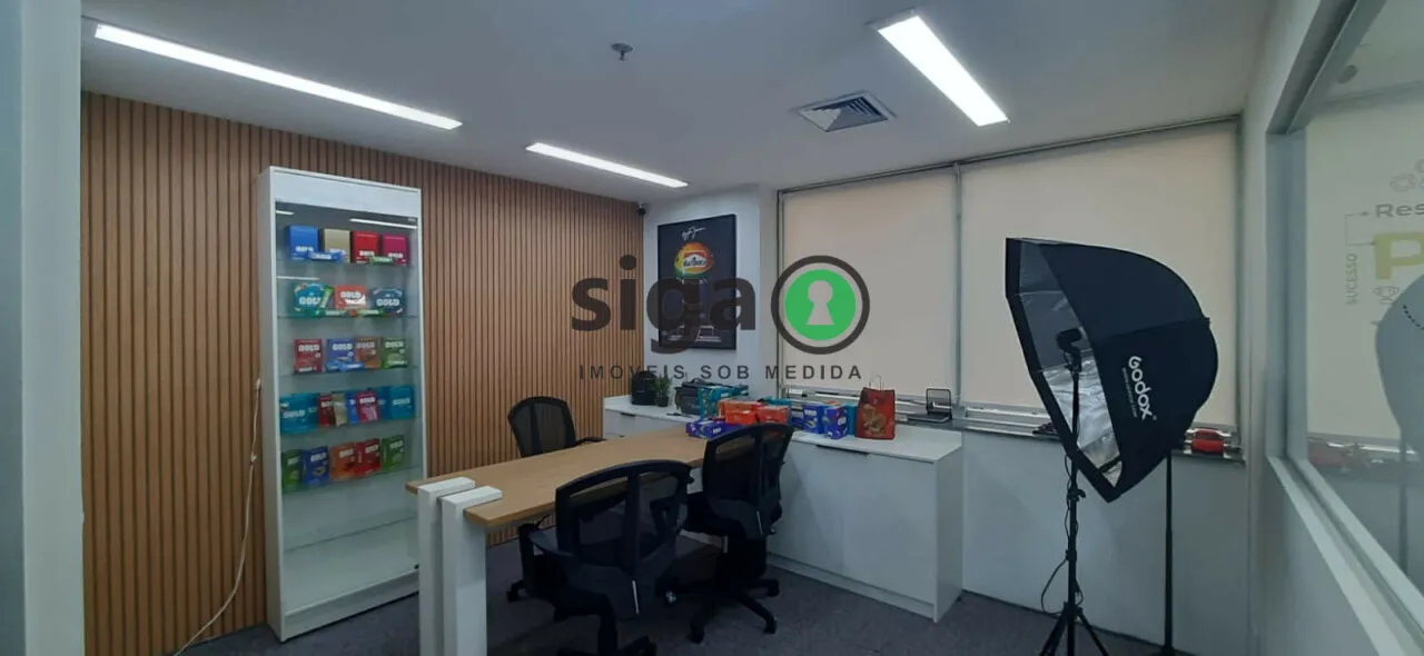 Imagem Laje Corporativa Pronta para Uso com 244m² e Estrutura Completa.