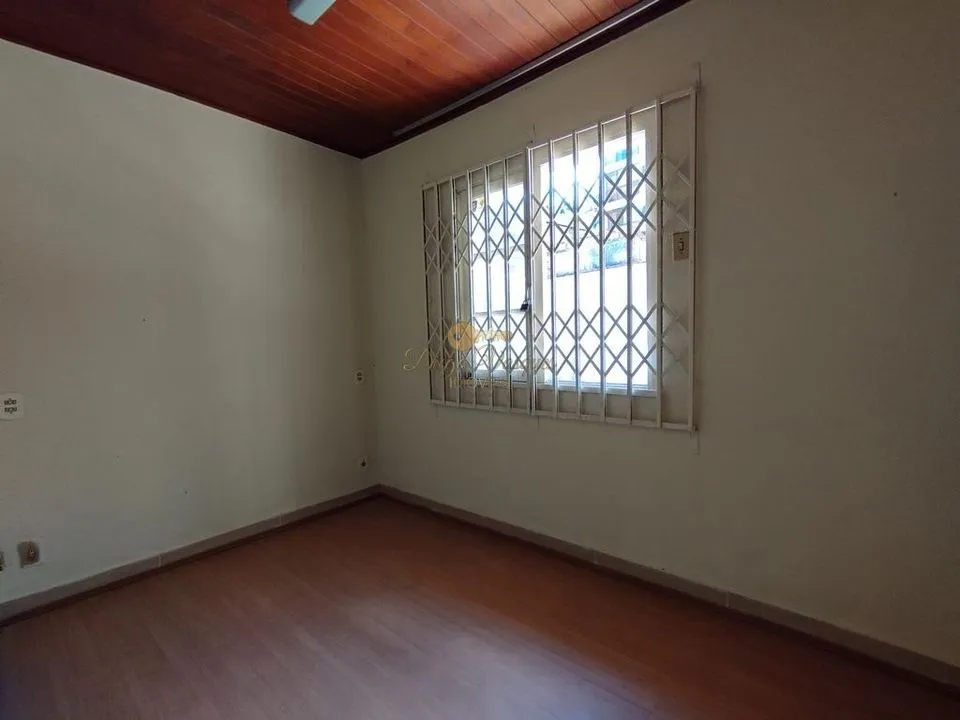 Imagem Casa para Venda em Teresópolis / RJ no bairro Agriões