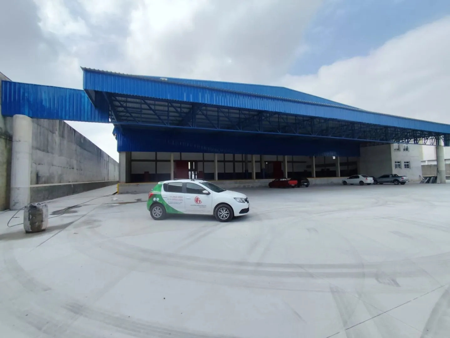 Imagem Galpão à venda, 6200 m² por R$ 53.000.000,00 - Jardim Presidente Dutra - Guarulhos/SP
