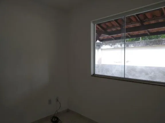 Imagem Casa de Condomínio com 2 Quartos para Alugar, 79 m² em Maria Paula - São Gonçalo
