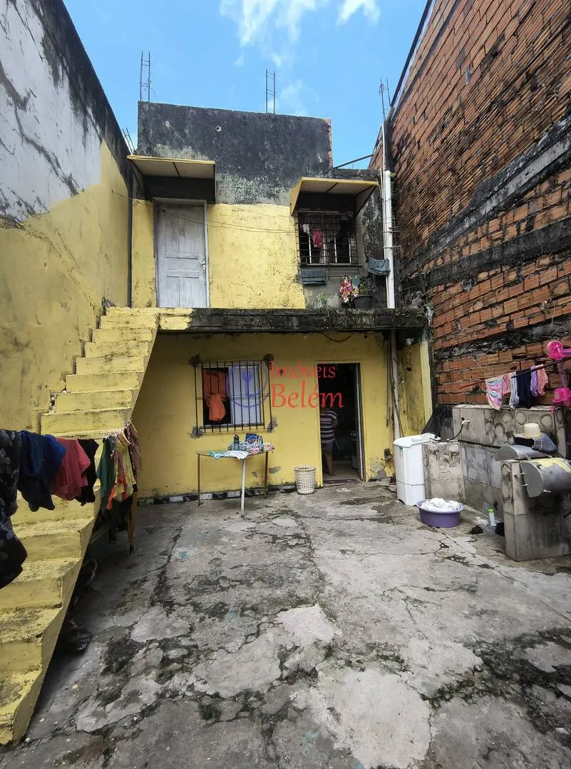 Foto do imóvel OPORTUNIDADE DE INVESTIMENTO NO MARCO - RENDA COM 2 KITNETS | R$ 165.000 em Rua Jabatiteua