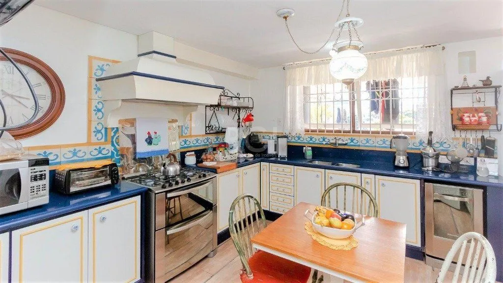 Imagem Casa De 602m², Bairro Bela Vista