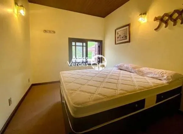 Imagem Vende-se casa geminada em Canela a cerca de 7 minutos da Catedral de Pedra
