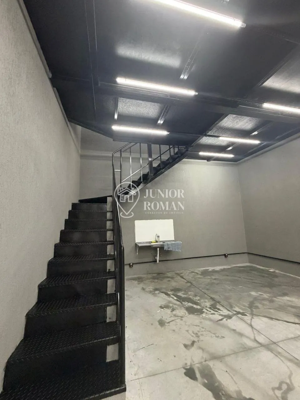 Imagem SALÃO COMERCIAL NOVO COM 125M², MEZANINO E PÉ-DIREITO DE 6 METROS - VILA TAQUARI - ITAQUERA