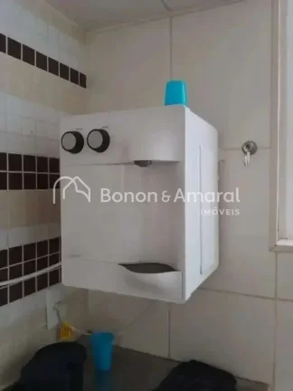 Imagem Excelente oportunidade para quem busca um imóvel amplo, bem conservado e com localização estraté...