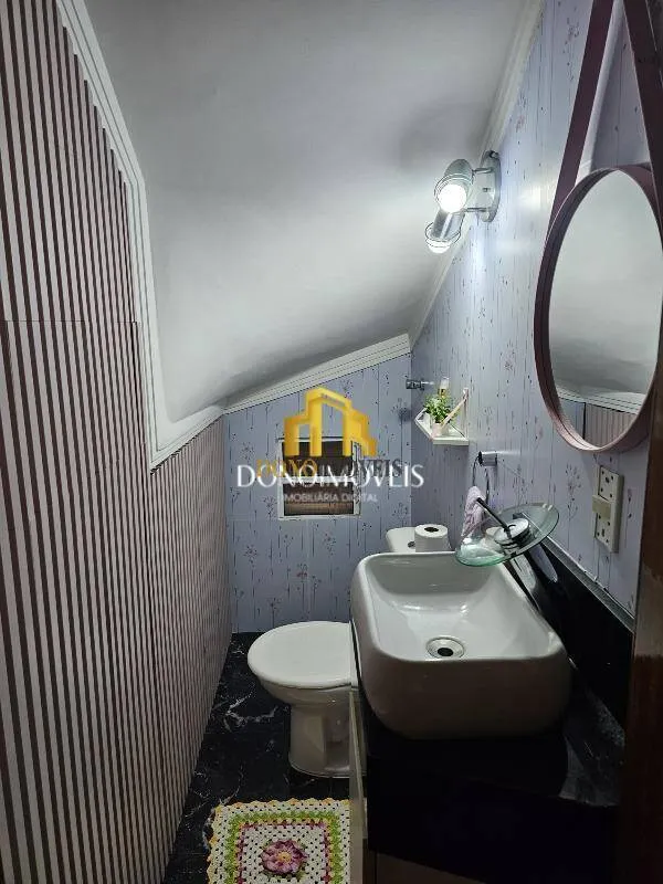 Imagem Casa 150 m² 3 dorms 1 suíte jacuzzi Santa Maria Santo André