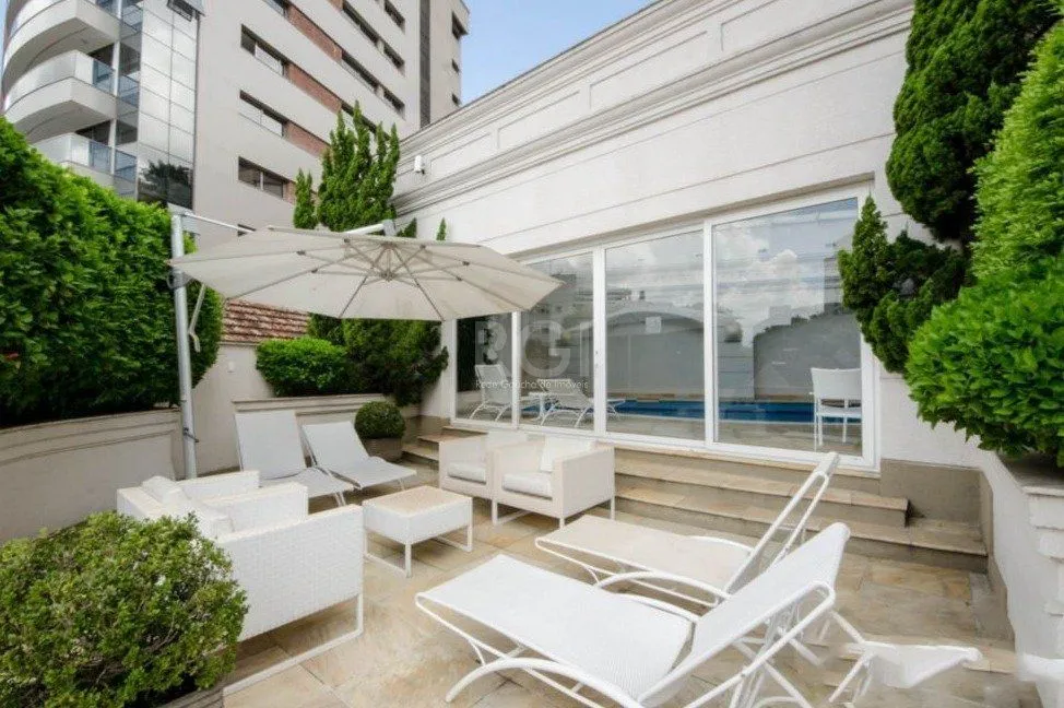 Imagem Apartamento a venda semi mobiliado 3 suítes no Moinhos de Vento