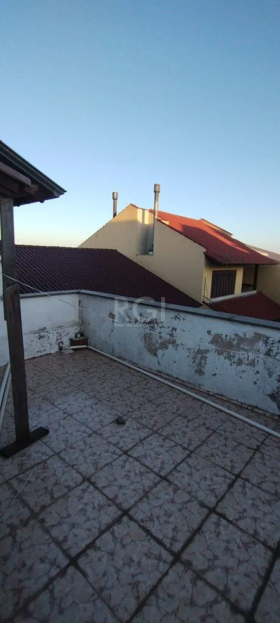 Imagem Casa de 4 dormitórios no bairro Parque Santa Fé