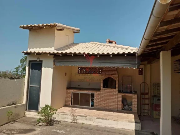 Imagem Excelente casa no centro de Iguaba por R$ 250.000 Aceita Financiamento