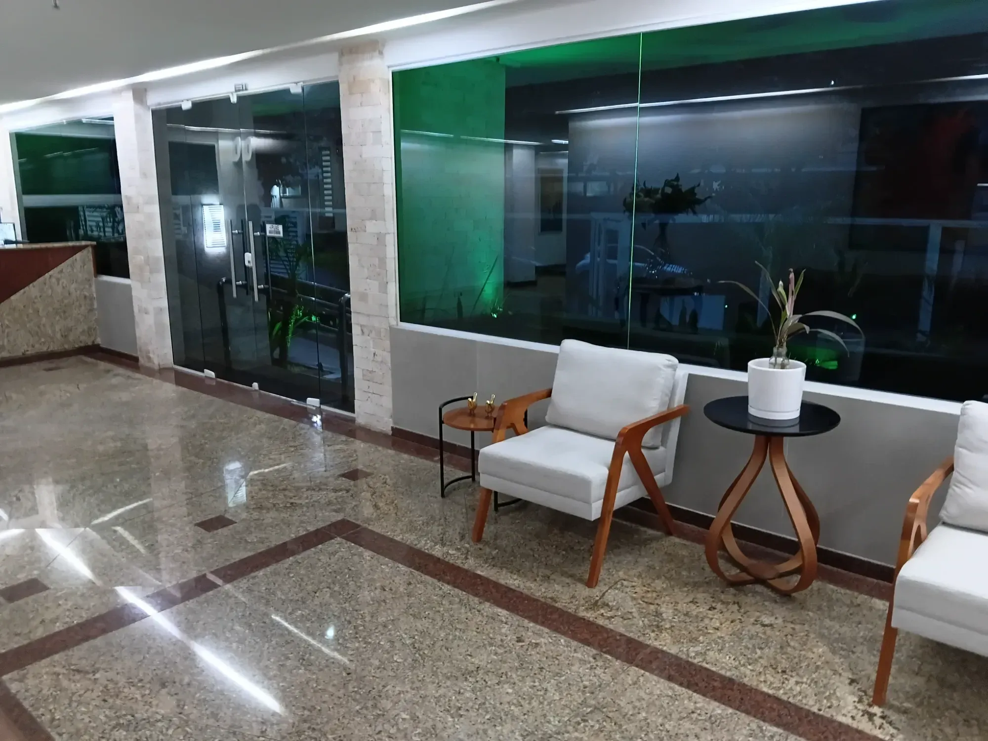 Imagem Apartamento com 2 Quartos à Venda, 80 m² em Icaraí - Niterói