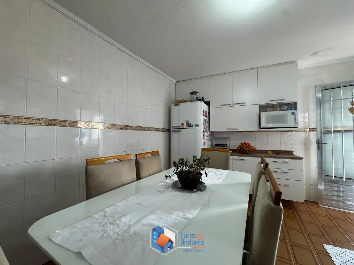 Imagem Sobrado para venda em Chácara Belenzinho com 3 quartos, sendo 1 suíte, 200m²