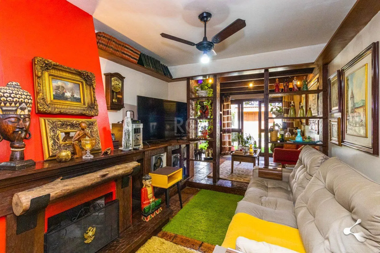 Imagem Casa Condominio para Venda - 231m², 4 dormitórios, 3 suites, 3 vagas - Ipanema