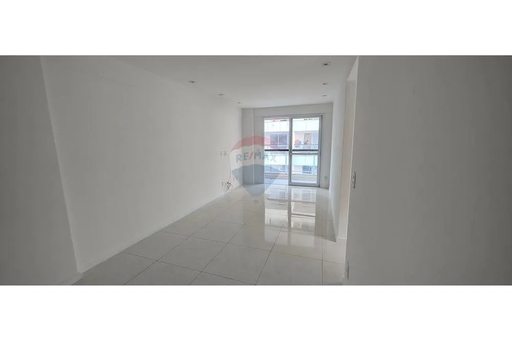 Imagem Apartamento 3 quartos, com 2 suítes e vaga dupla em condomínio clube na Freguesia