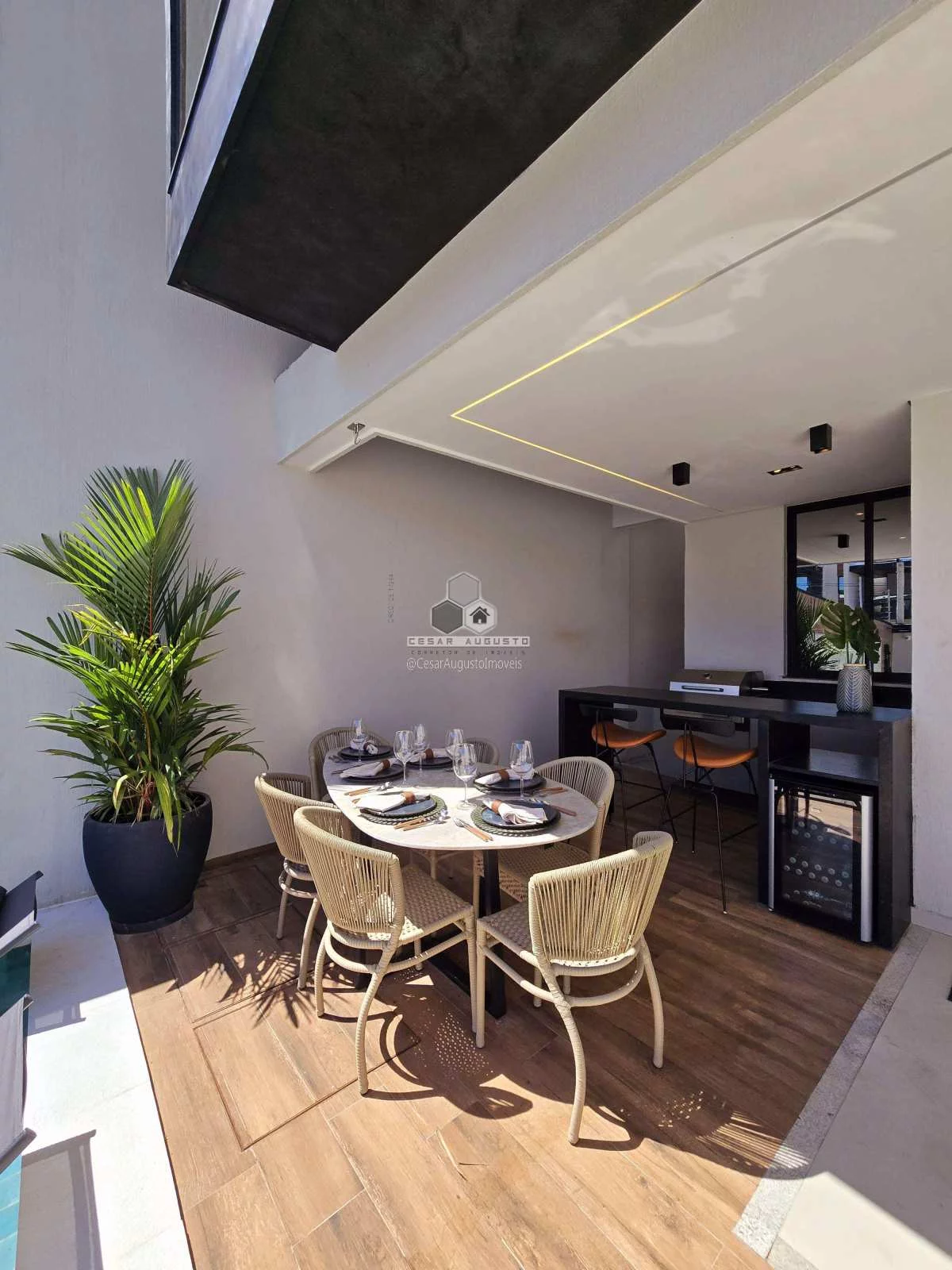Imagem Jazz Exclusive - Casas duplex com 04 suítes no Eus?(C)bio