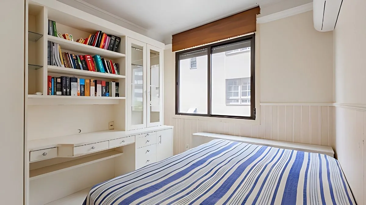 Imagem Vende-se apartamento com 2 quartos( 1 suíte), 96m², sacada e 2 vagas - Mont Serrat
