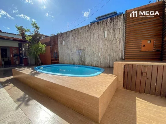 Imagem Casa Linear com 2 Quartos à venda, 240 m² por R$ 1.080.000 - Praia da Costa - Vila Velha/ES