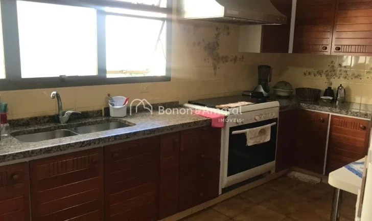 Imagem Apartamento a venda no bairro Cambuí em Campinas.
Localizado em rua tranquila e arborizada no miolo...