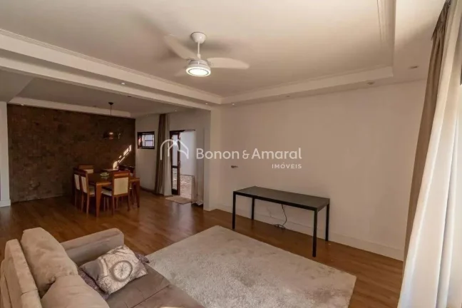 Imagem Com 219 m², esta casa oferece a combinação perfeita de conforto, e qualidade de vida em um dos co...