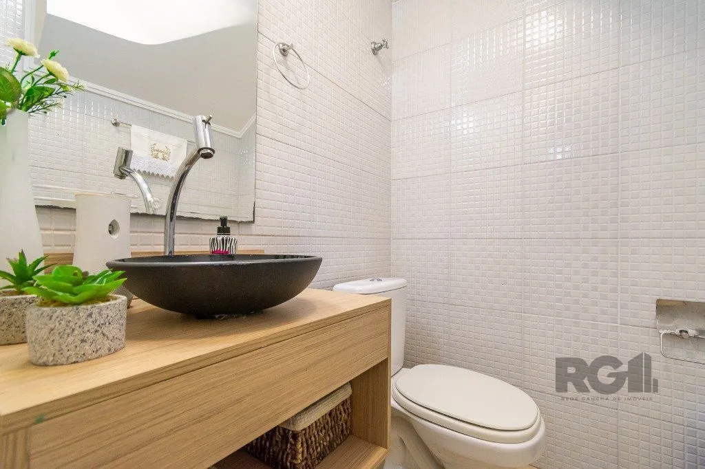 Imagem Casa sobrado no Sarandi de 3 dormitórios e vaga