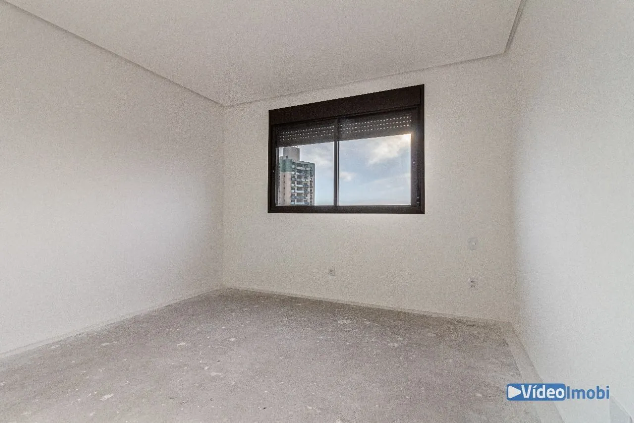 Imagem Apartamento para Venda - 70.67m², 2 dormitórios, sendo 1 suites, 2 vagas - Petrópolis