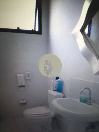 Imagem OPORTUNIDADE!!! SALA COMERCIAL GRANDE JA DIVIDIDA, NA AVENIDA ANA COSTA LOCALIZADA NA AVENIDA MAIS M...