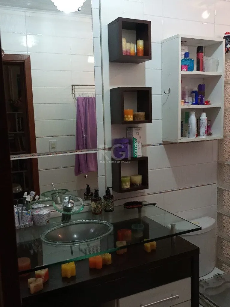 Imagem Casa para Venda - 200m², 4 dormitórios, 2 vagas - Vila Ipiranga